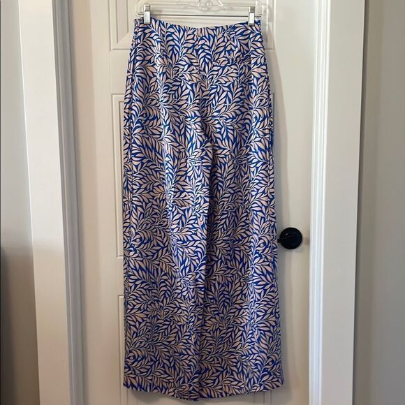 Diane Von Furstenberg Blue and Tan Leaf Print Palazzo Pants - Picture 3 of 4